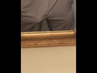 לחבר יש אורגזמה ללא ידיים עם שלפוחית ​​מלאה!!