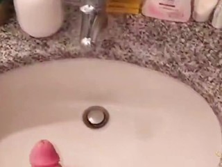 מריאנה קורדובה פושטת את ההלבשה התחתונה שלה