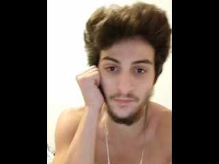 אֲנִי מִצטַעֵר