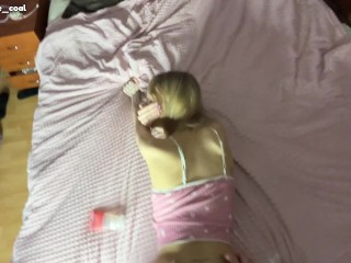 משמעת חורג/ת שלי - היא בחרה ב- על פני. נכנס פנימה.